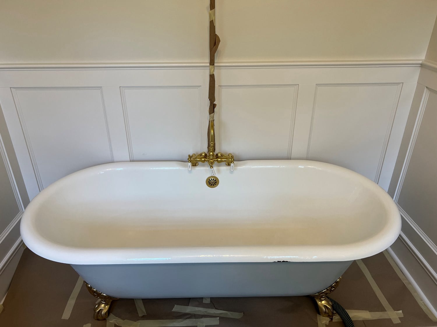 Porcelain Tub Repair before and after Portland, OR