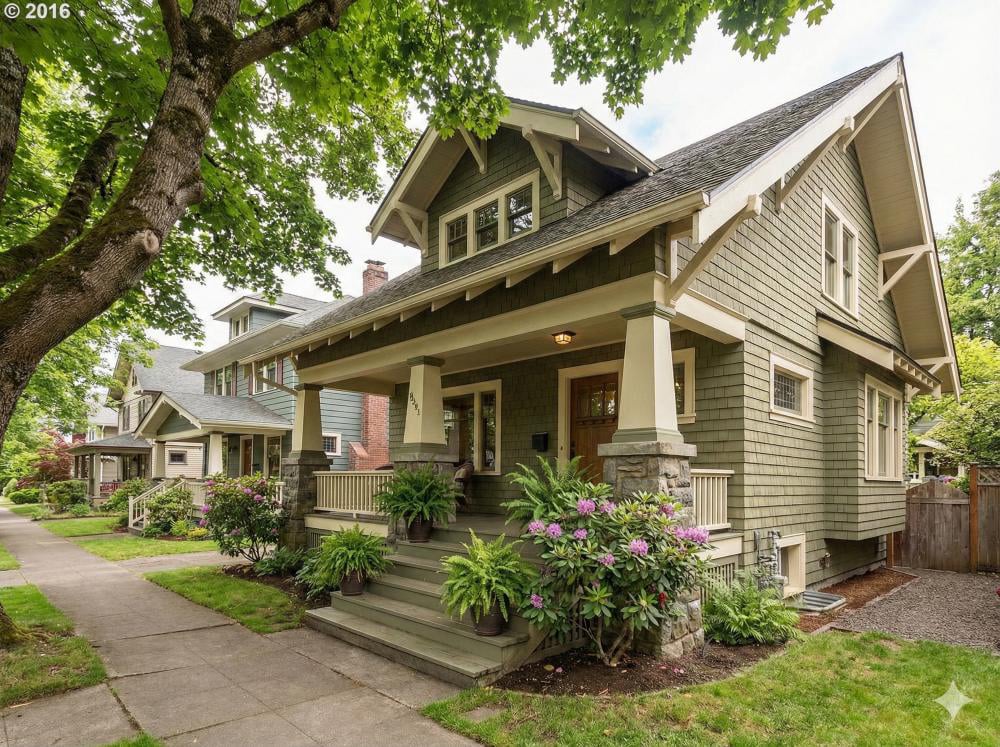 Renew-It Refinishing serves Portland Craftsman homes near Buckman Field - fast bathtub refinishing for single-bathroom homes