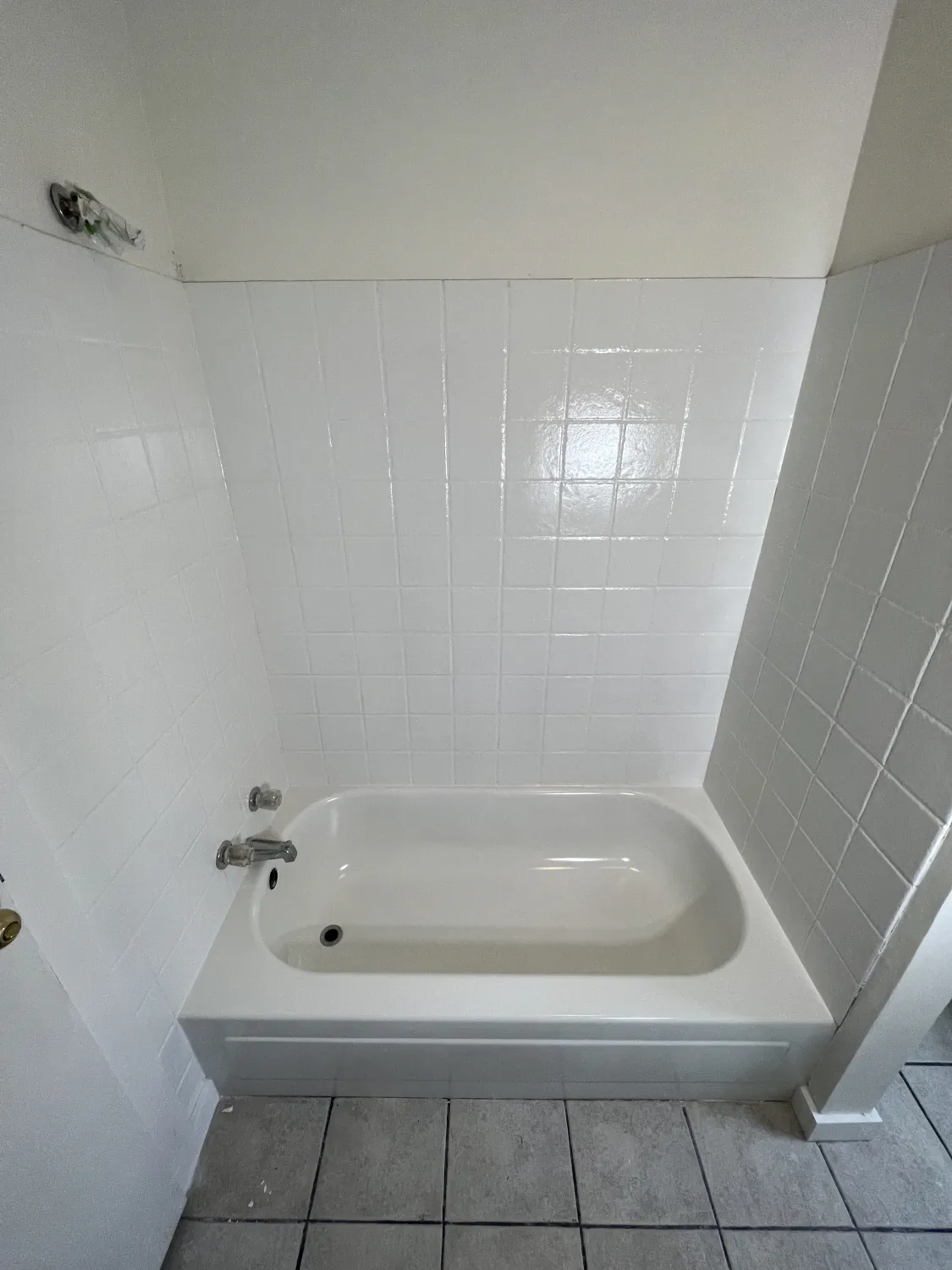 Tile Contractor Portland, OR Tile Refinishing