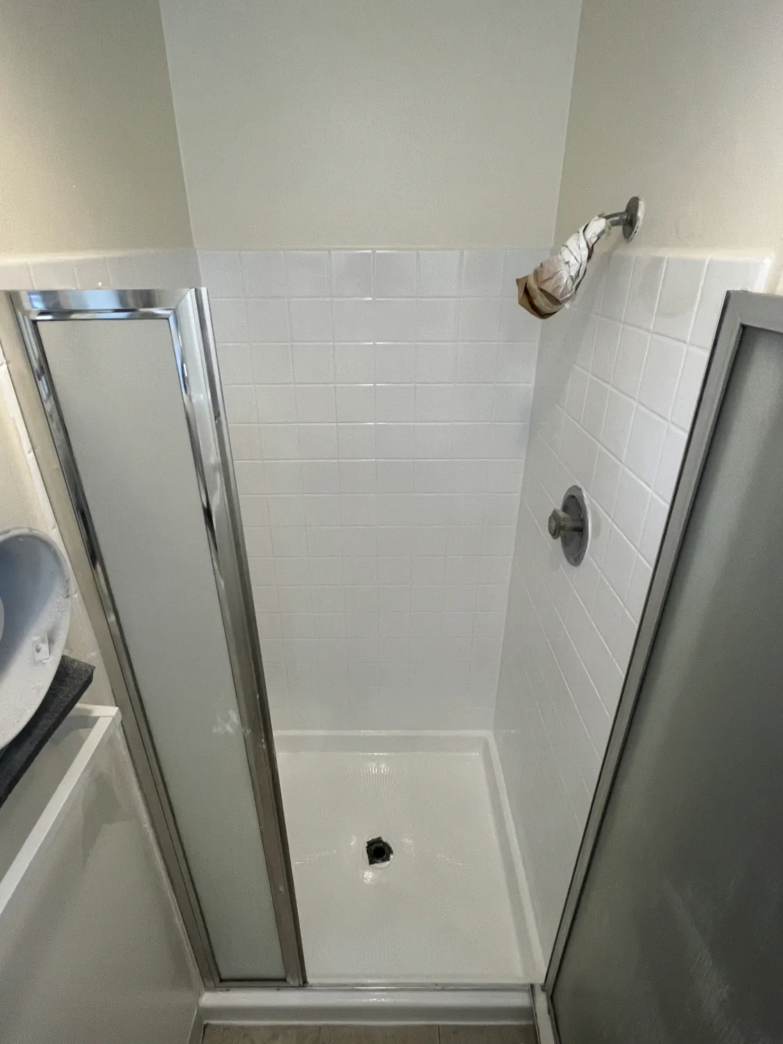 Tile Refinishing before and after